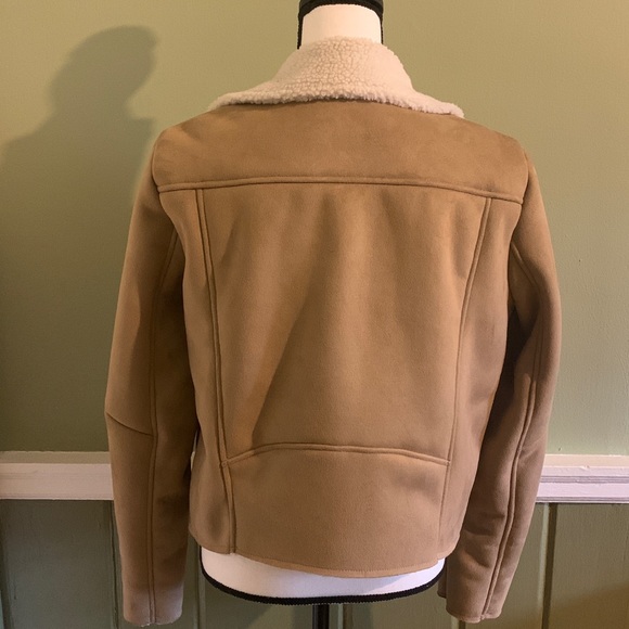 Tan jacket - Picture 2 of 2